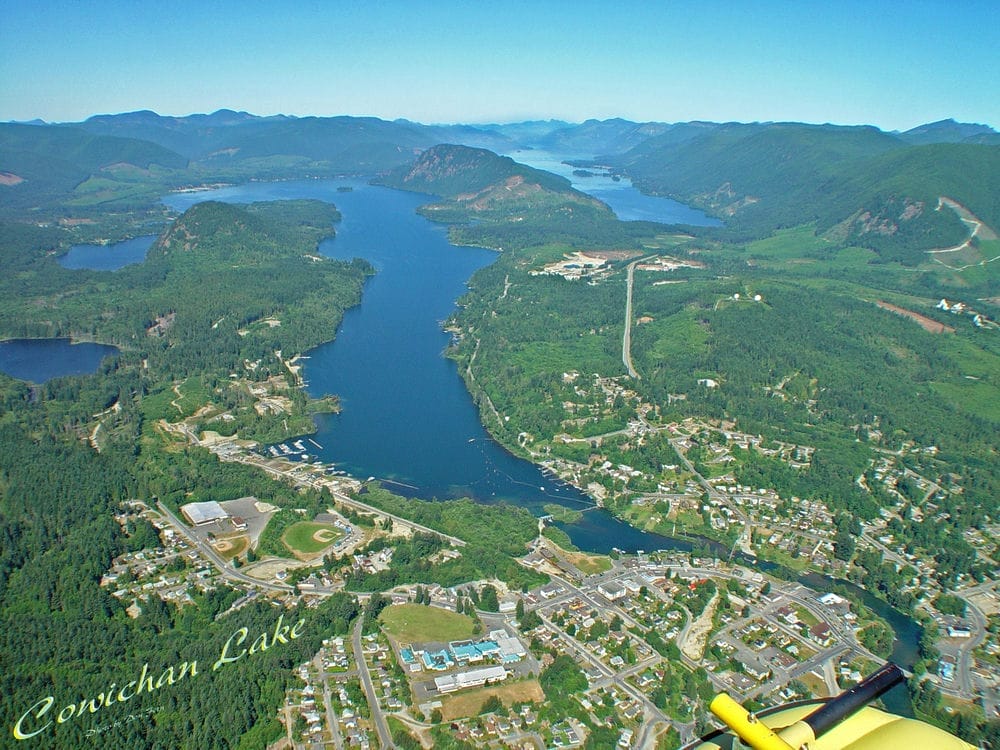 A picture of the Town of Lake Cowichan.