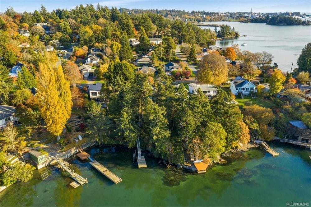 A picture of the Town of View Royal.